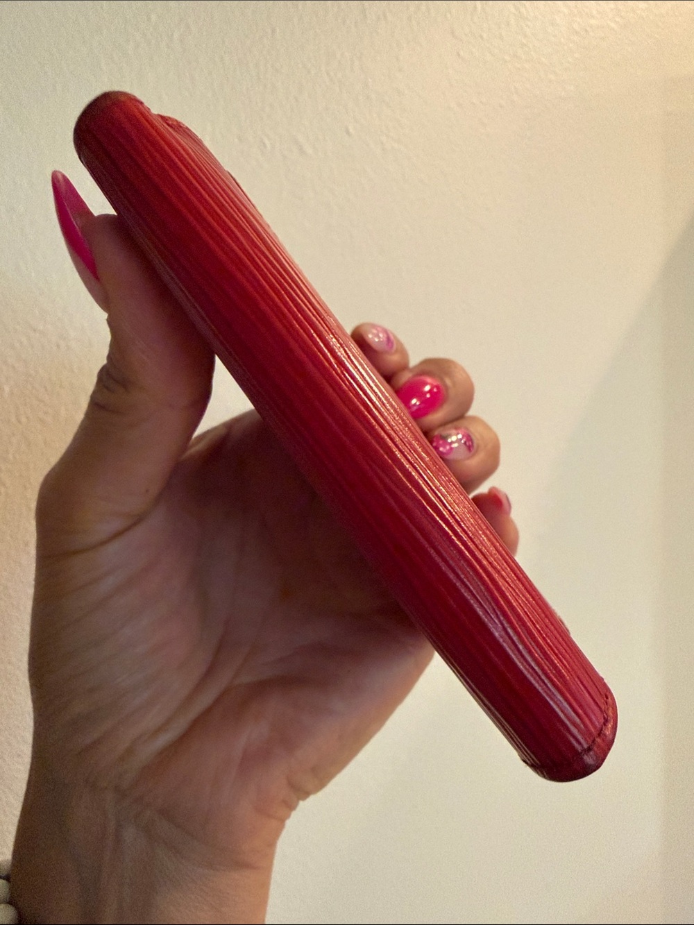 Louis Vuitton epi Textured Red Compact Wallet - Picture 4 of 13